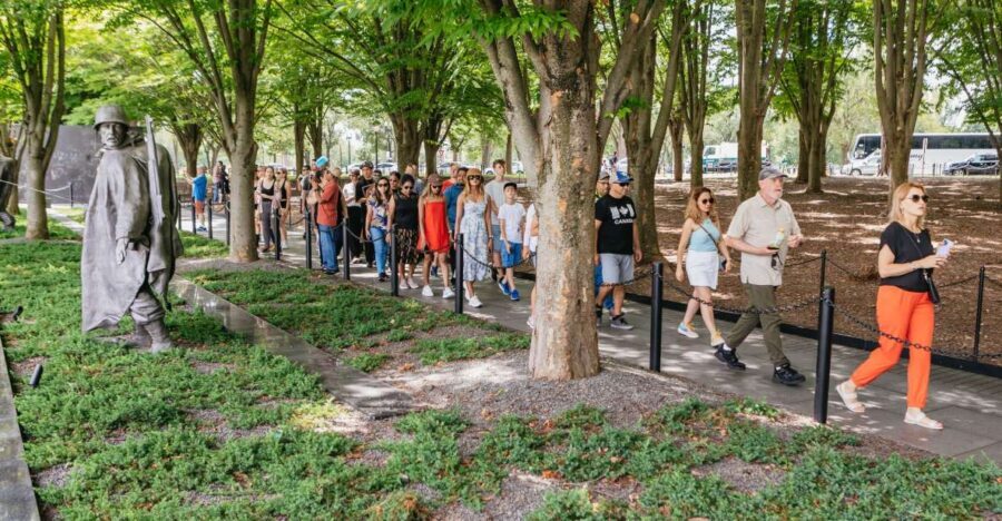 Washington DC Day Trip by Bus from New York City - Iwo Jima and Vietnam Veterans Memorials: Seeing War’s Aftermath