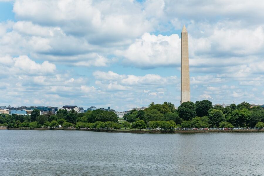 Washington DC Day Trip by Bus from New York City - Meeting Outside McDonald’s on Broadway and 51st: Don’t Miss the Start
