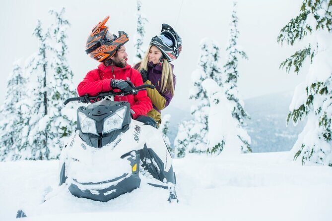 Whistler Wilderness Run Snowmobile Tour - Clothing and comfort: what to wear when the snowmobile air bites